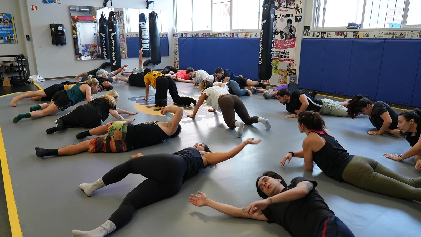 Active group floor mobility