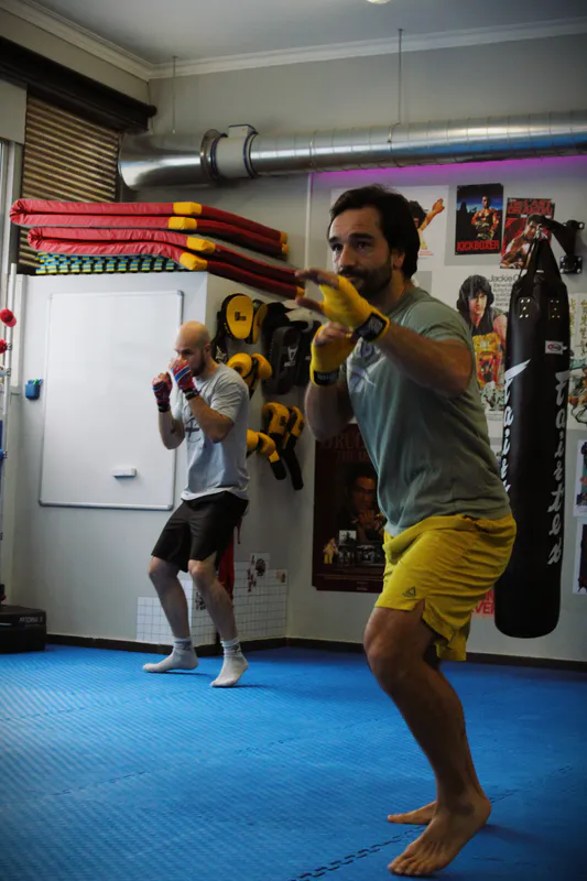 Treino de sacos pesados no Be Water